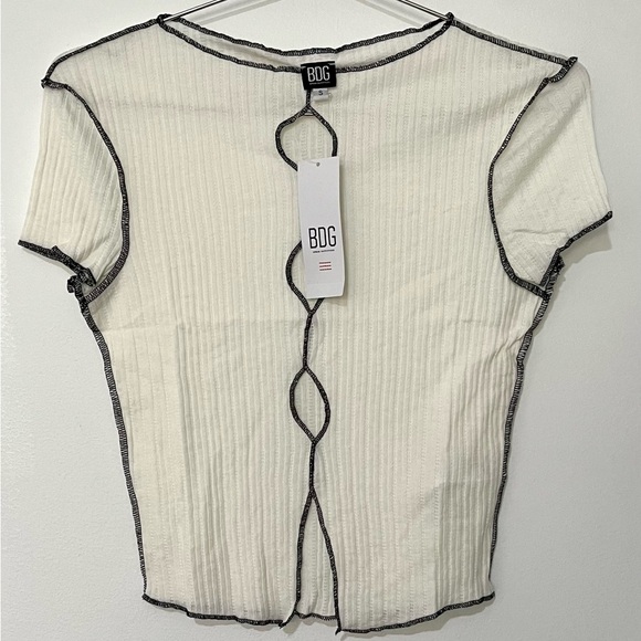 BDG Urban Outfitters NWT Ivory Cut Out Piped Seam Top - Picture 3 of 6
